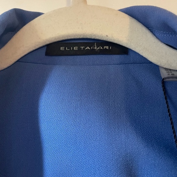 Brand NEW with TAGS
Elie Tahari Peri Blue Double-Breasted Blazer - Picture 2 of 7